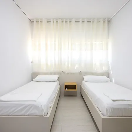 Sanpietro Vacation Apartments Durres Exterior photo