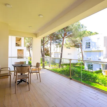 Sanpietro Vacation Apartments Durres Exterior photo