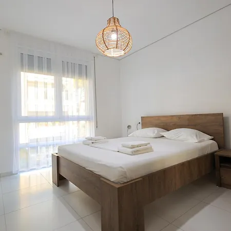Sanpietro Vacation Apartments Durres Exterior photo
