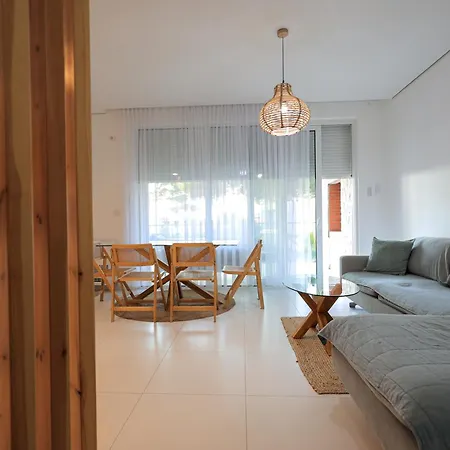 Sanpietro Vacation Apartments Durres Exterior photo