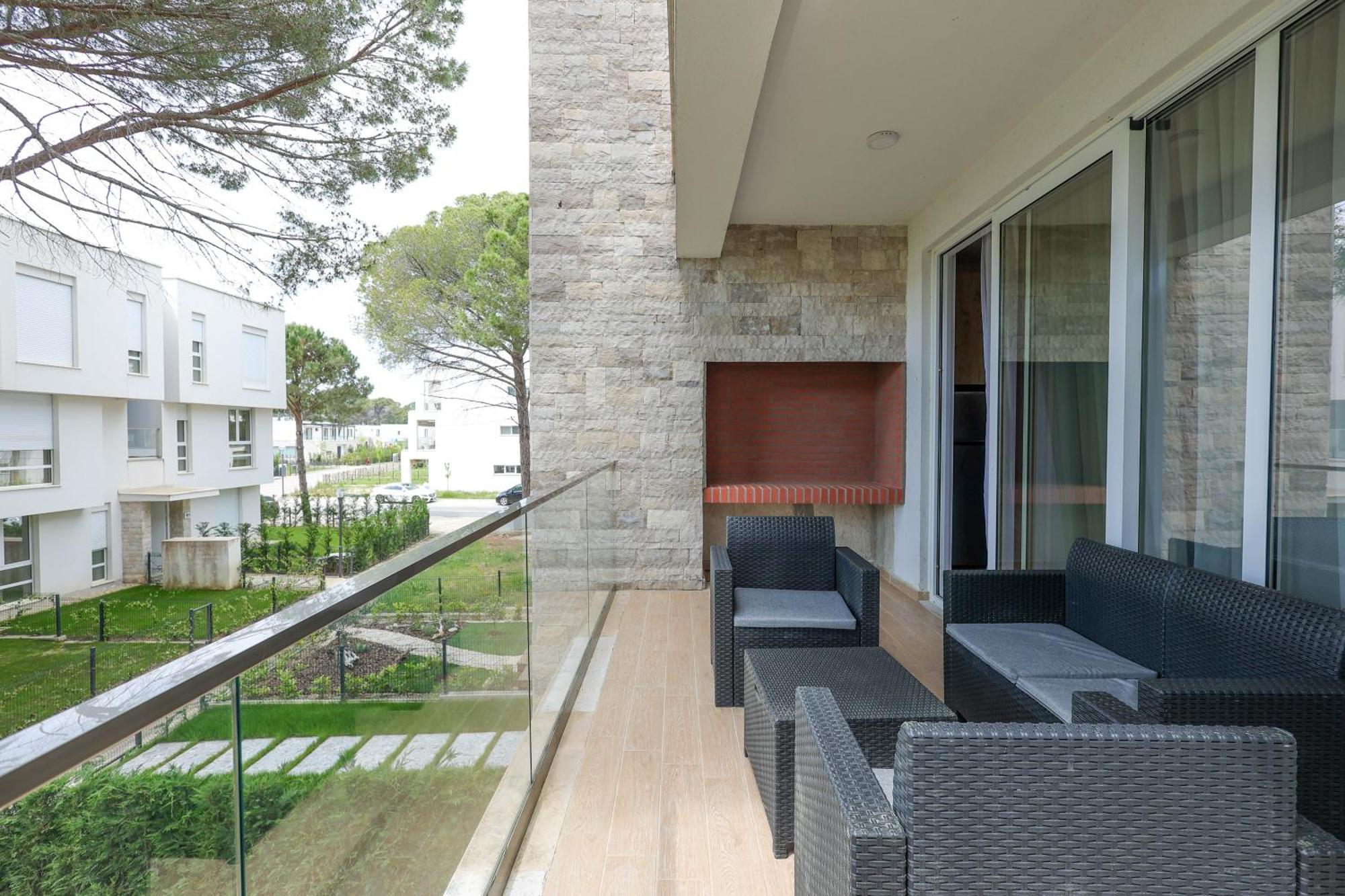 Sanpietro Vacation Lägenhet Durrës