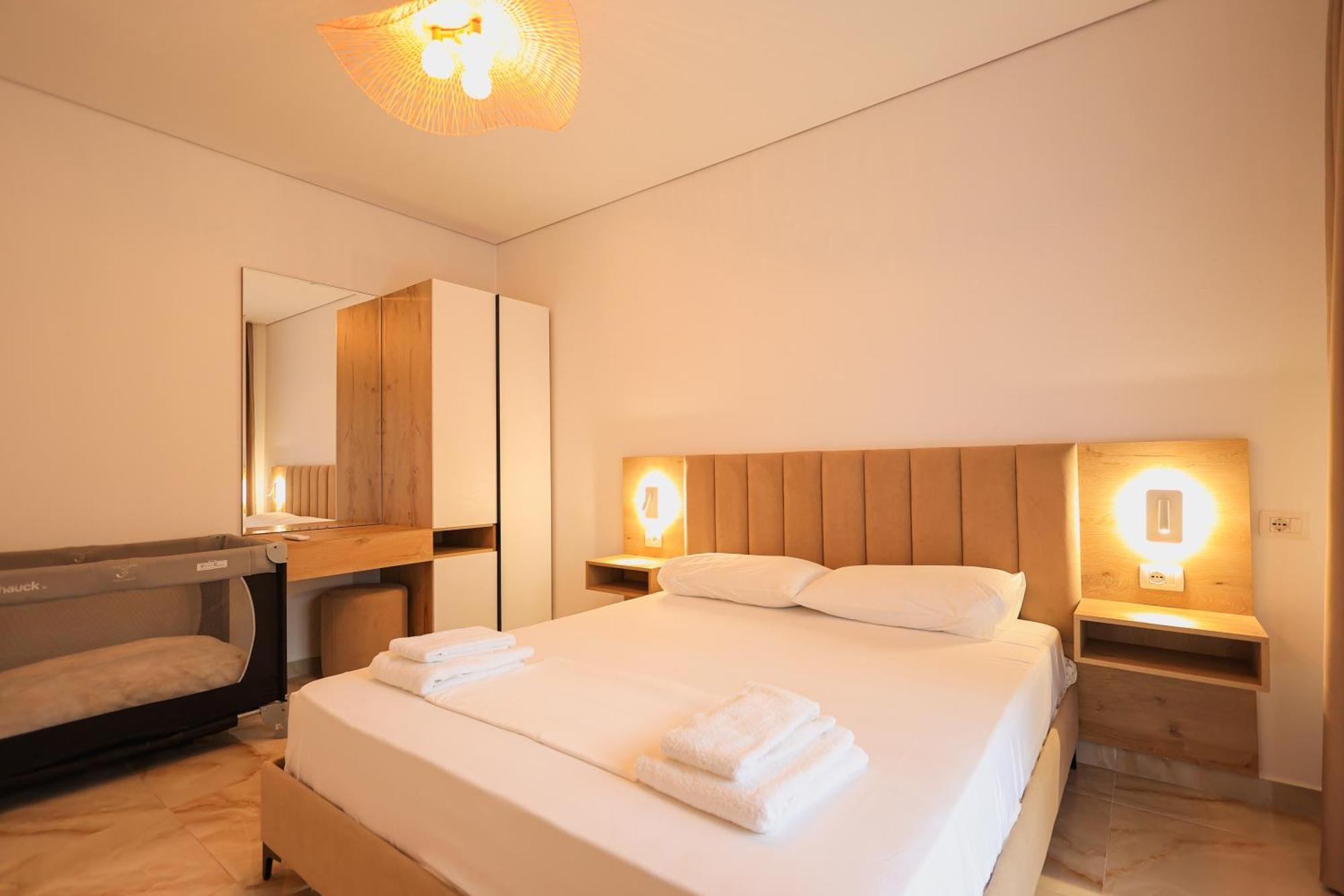 Sanpietro Vacation Appartement Durrës